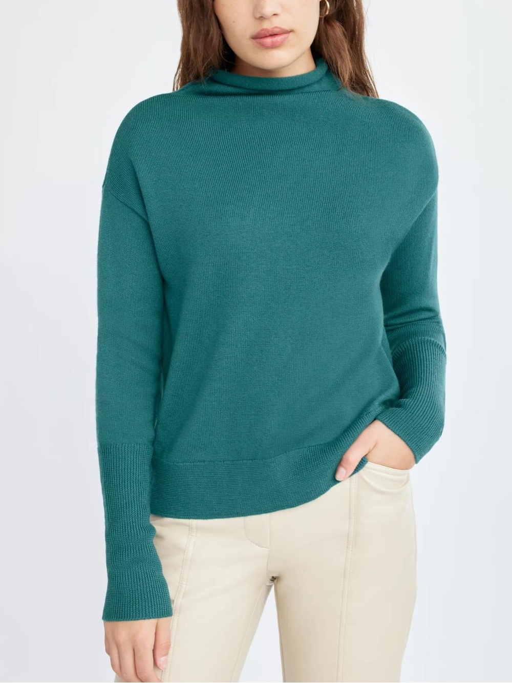 Aritzia Wilfred Cyprie Sweater in Suave Green Size Medium 100% Merino Wool